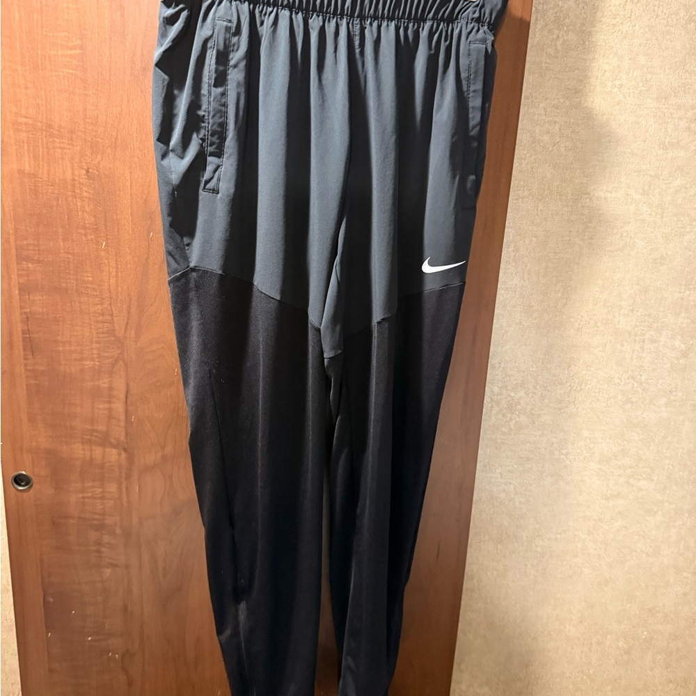 Nike Black Athletic Pants with White Tag